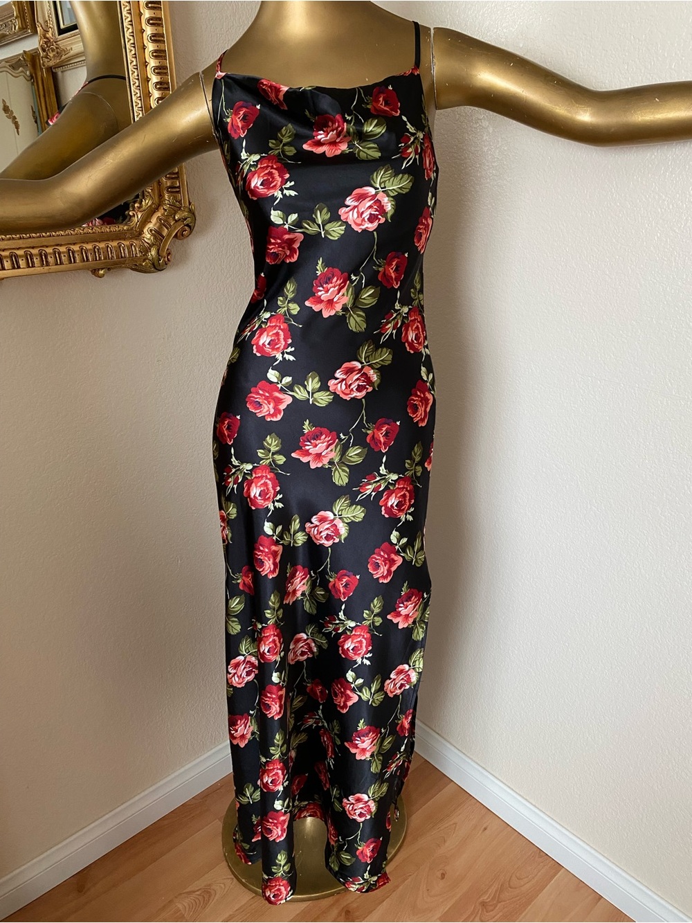 Audrey 3+1 Rose Print Dress
